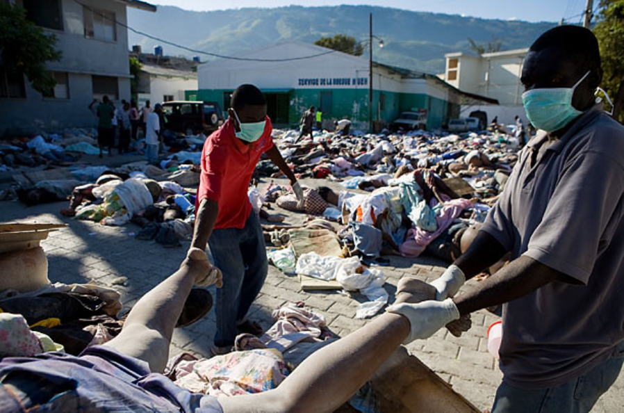 ハイチ地震 ２０１０年ハイチ大地震 画像その２ 死者１０万人 ２０万人